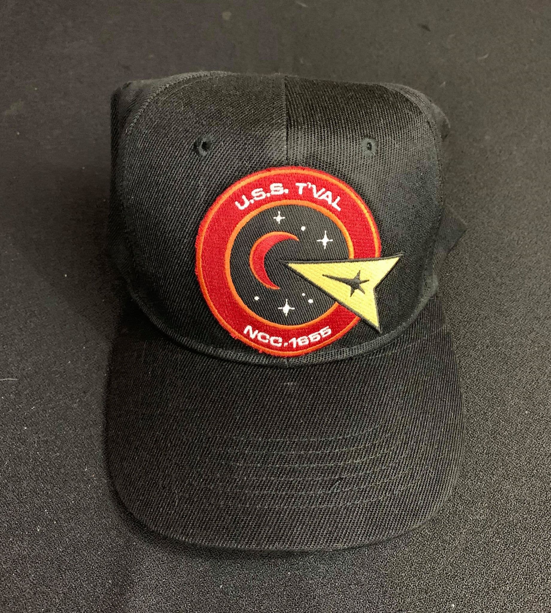 USS T'Val Hat